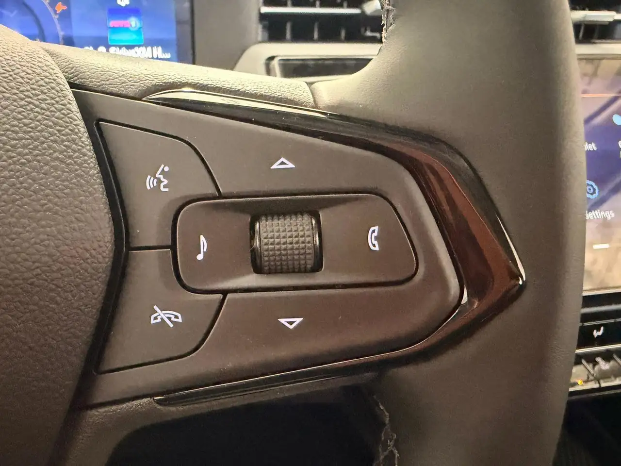 Chevrolet Bolt снимка Chevrolet Bolt