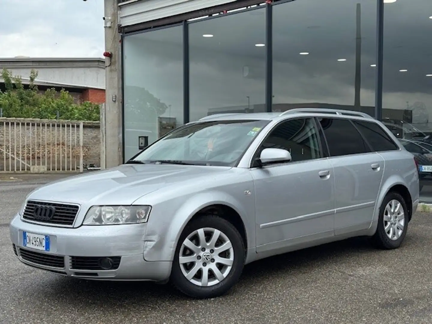 Audi A4 1.9 TDI/130 CV cat Avant Argento - 1