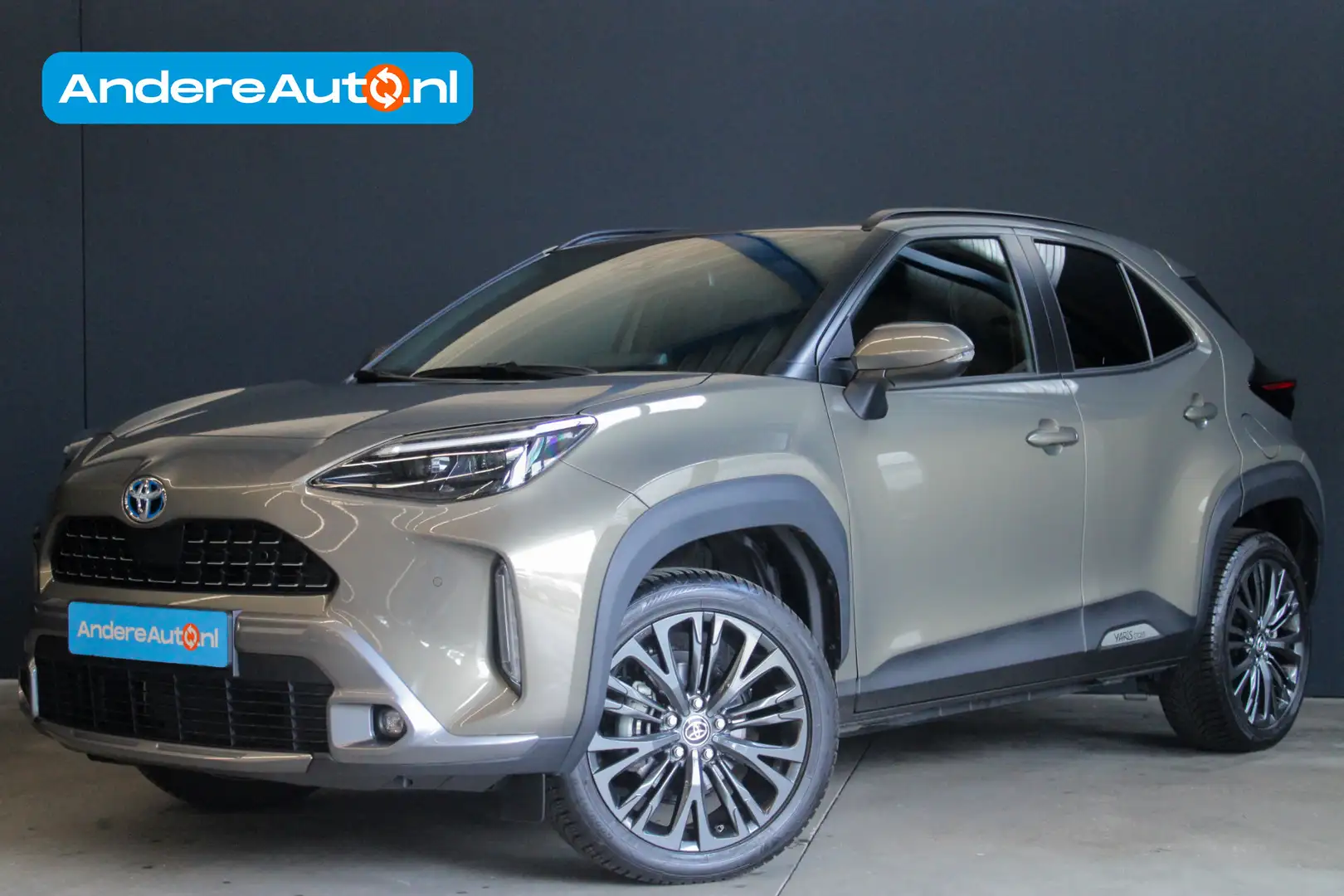 Toyota Yaris Cross 1.5 Hybrid Adventure AWD |elek. klep|HUD|stoel/stu Vert - 1