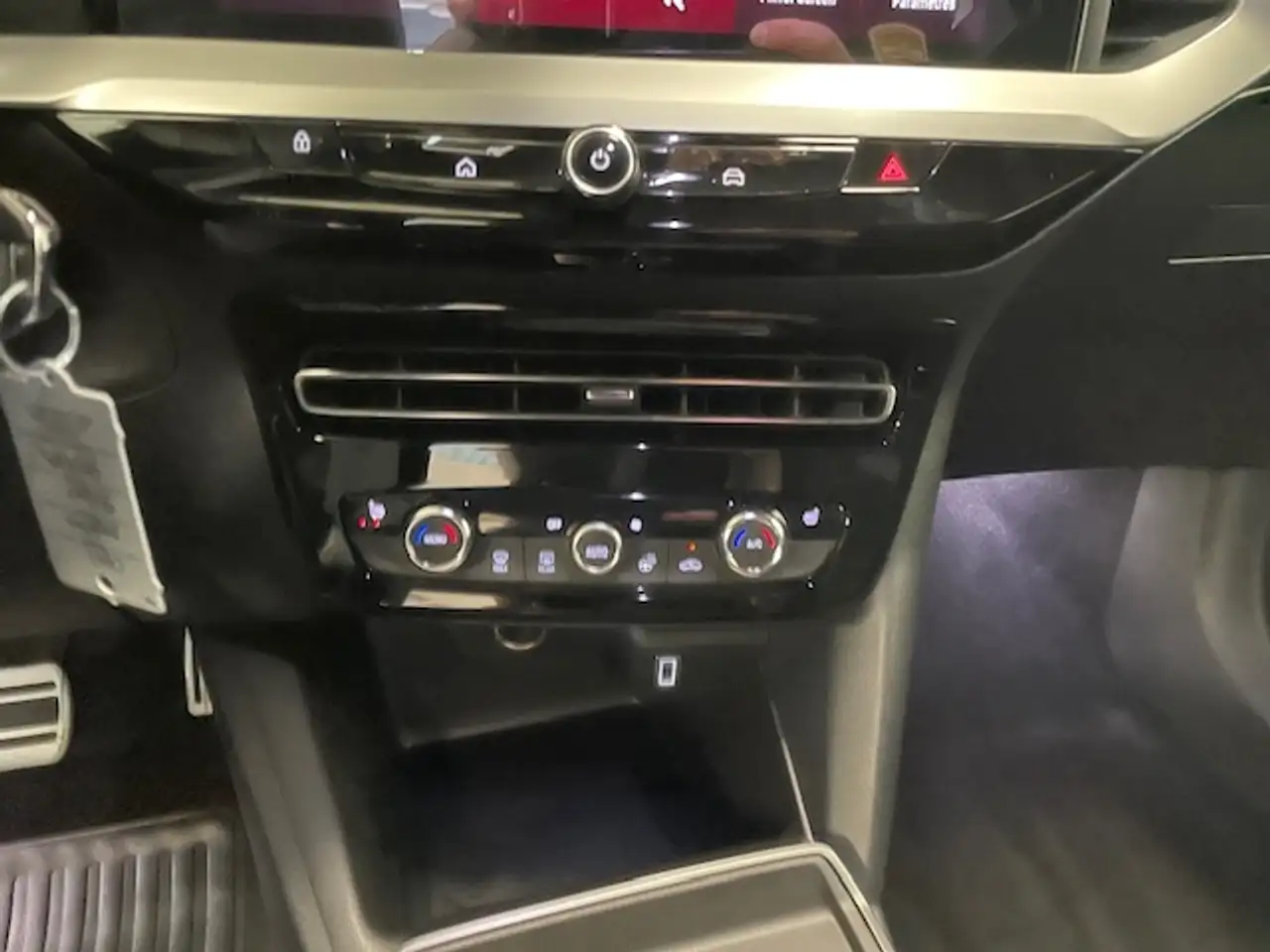 Opel Mokka GS LED Apple CarPlay Android Auto Klimaautom Musik 15