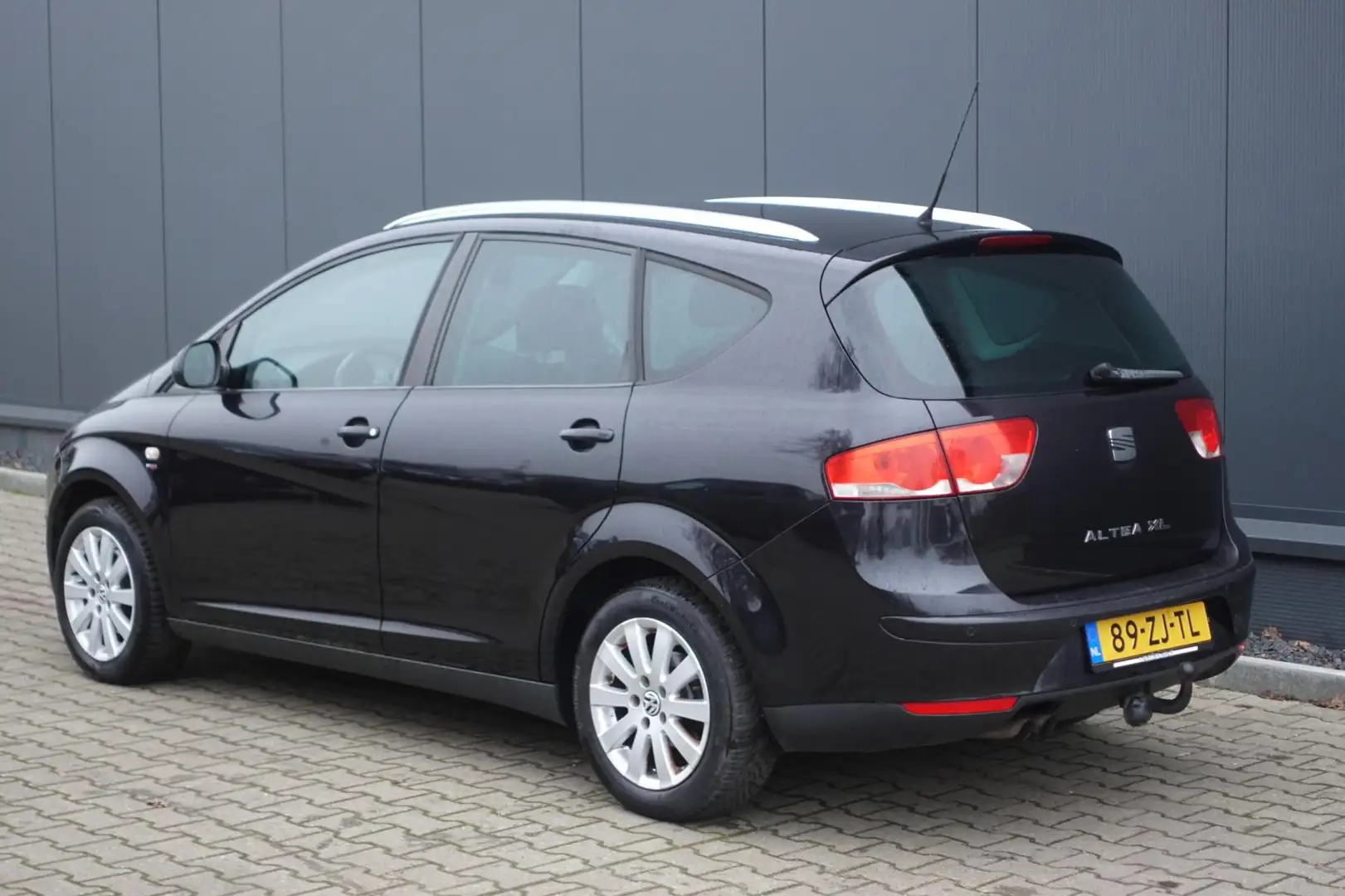 SEAT Altea XL 2.0 FSI Stylance AUTOMAAT Schwarz - 2
