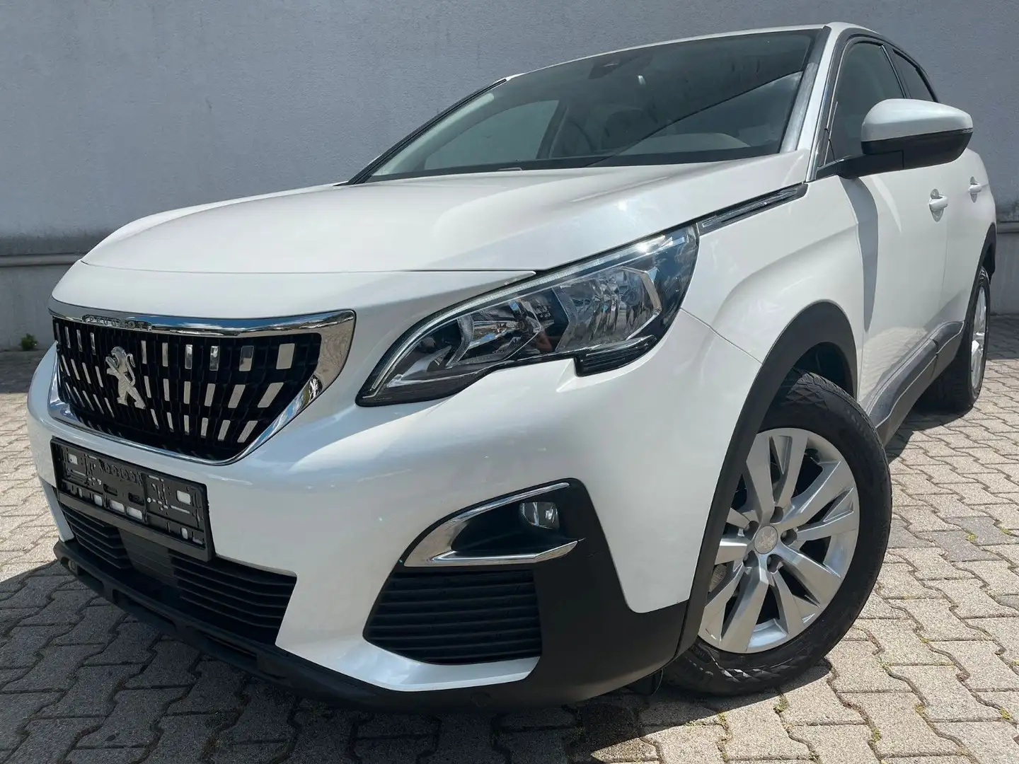 Peugeot 3008 130 EAT6|i-COCKPIT|KAMERA|SHZ|APPLE|ANDROID Blanc - 1