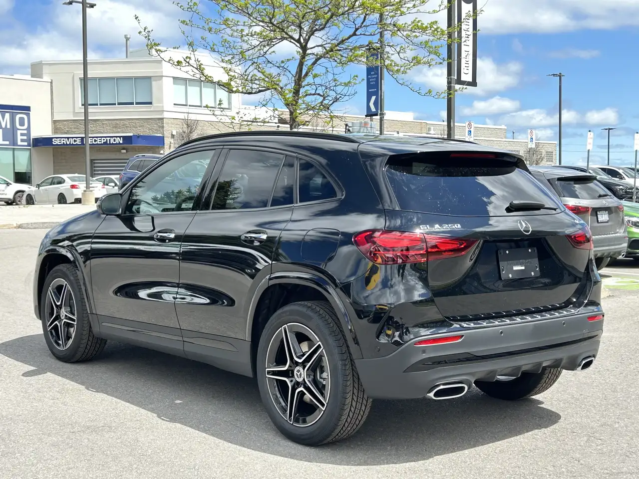 Mercedes-Benz GLA снимка Mercedes-Benz GLA