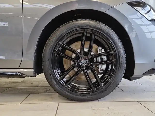 Skoda Superb Sportline iV TSI DSG Ansicht 6