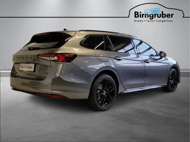 Skoda Superb Sportline iV TSI DSG Ansicht 4