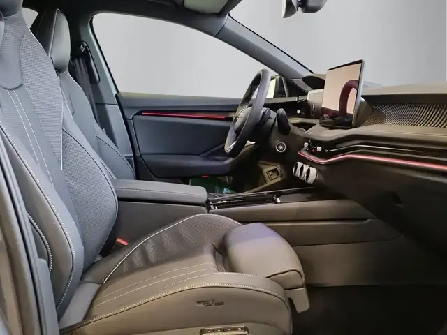 Skoda Superb Sportline iV TSI DSG Ansicht 14