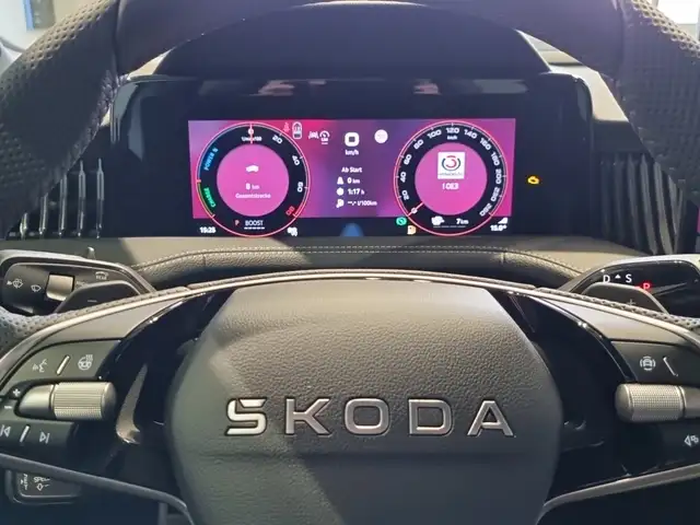 Skoda Superb Sportline iV TSI DSG Ansicht 8