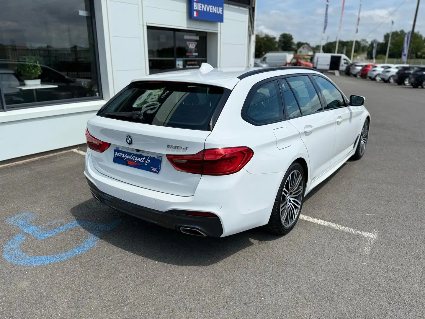 BMW 520 520d 190 ch BVA8 M Sport Blanc - 2