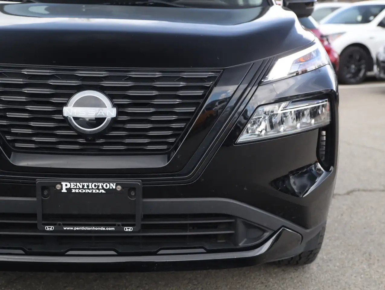 Nissan Rogue снимка Nissan Rogue