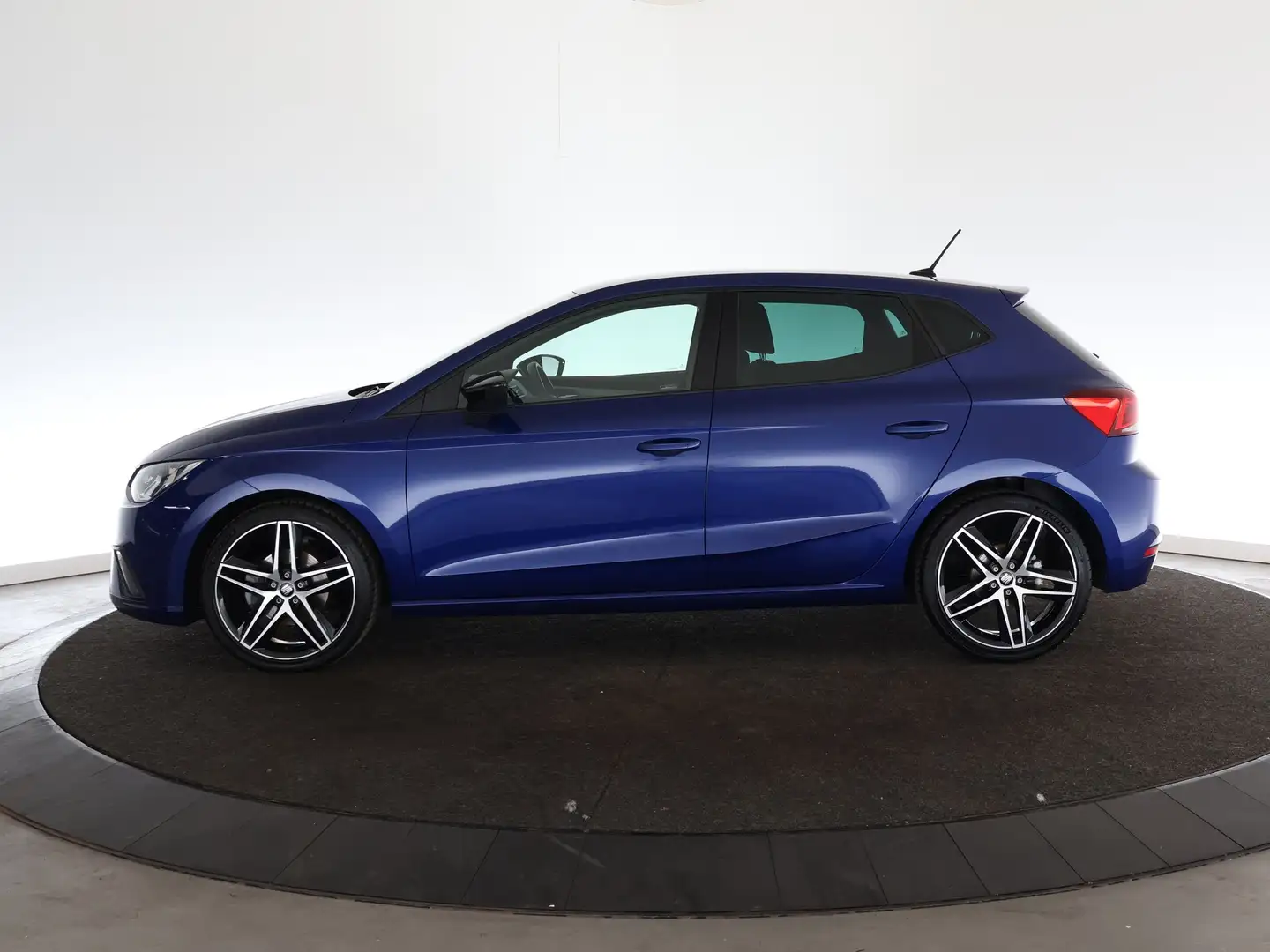 SEAT Ibiza 1.0 Eco TSI 85kW FR Business Intense | 115PK | Blauw - 2