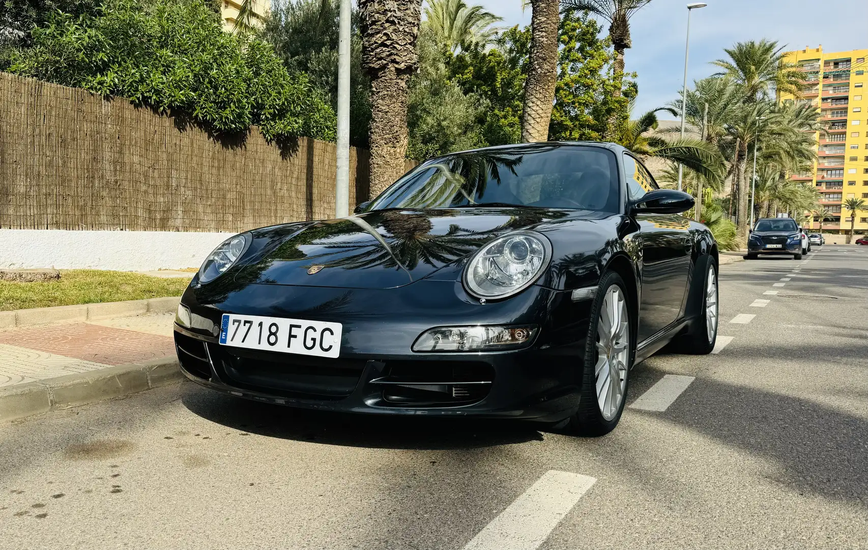 Porsche 997 Manual Negro - 1
