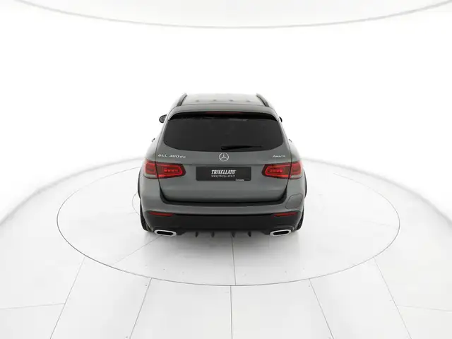 Mercedes-Benz GLC view 6