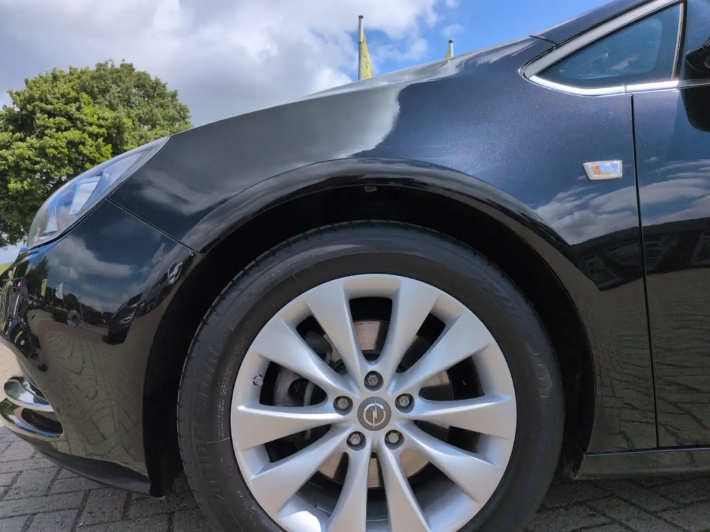Opel Cascada Active Flex 1.4 Turbo Navi Leder Klimasitze Bi-Xen Fekete - 2