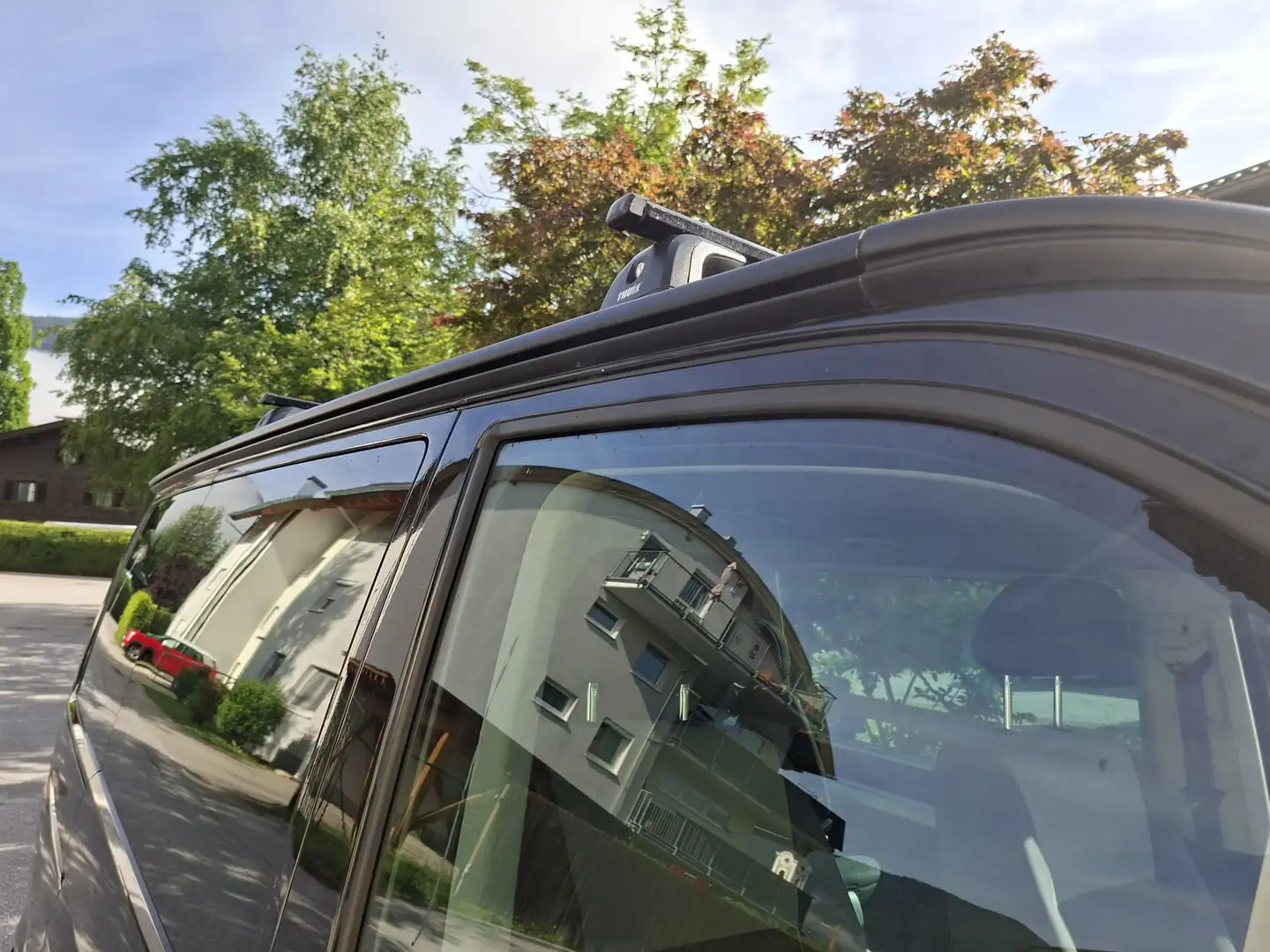 Volkswagen T5 Multivan Multivan Startline 2,0 TDI D-PF Startline Schwarz - 2