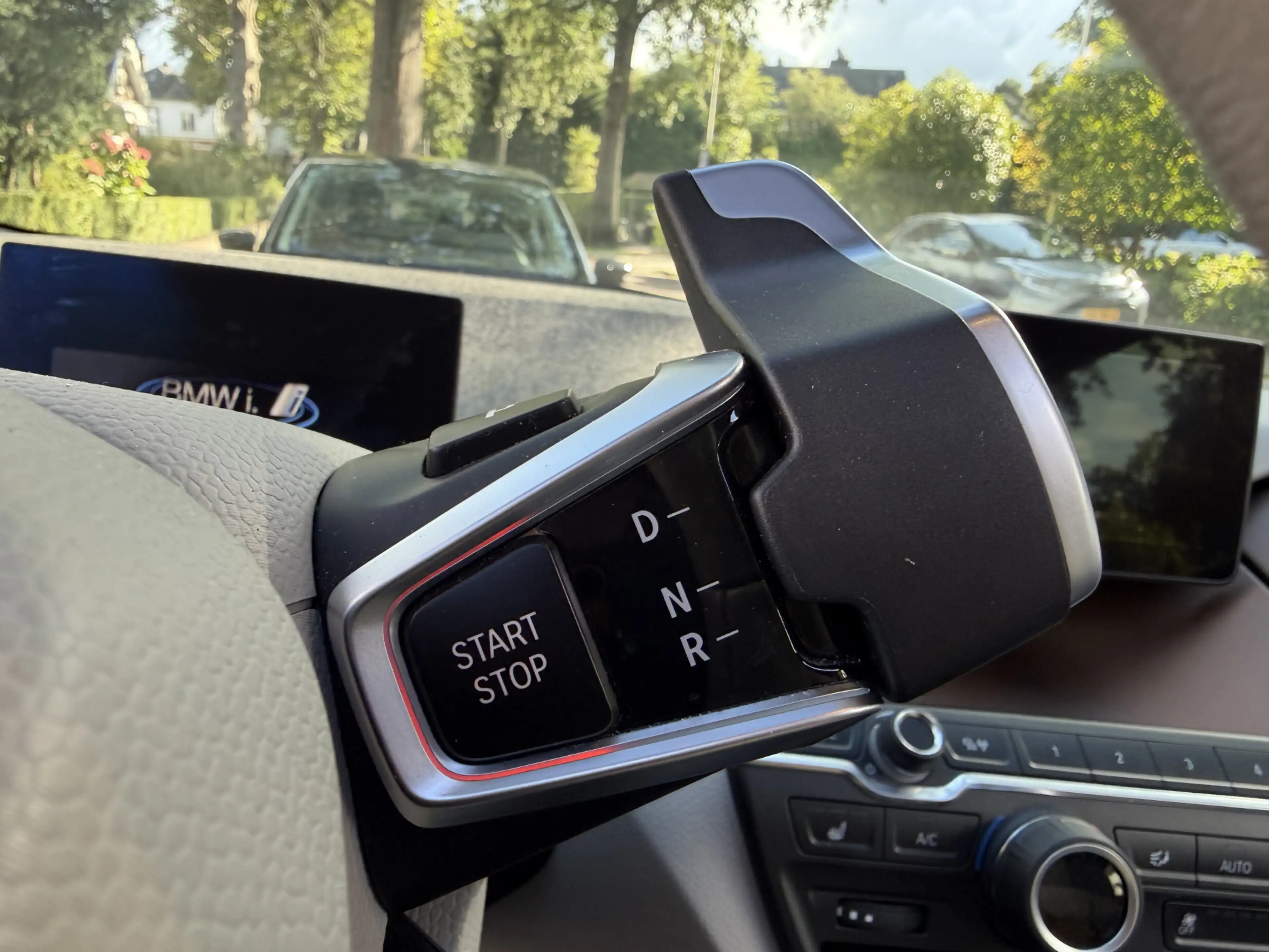 BMW i3 S Business Edition 120Ah 42 kWh Panoramadak Warmte — photo 14