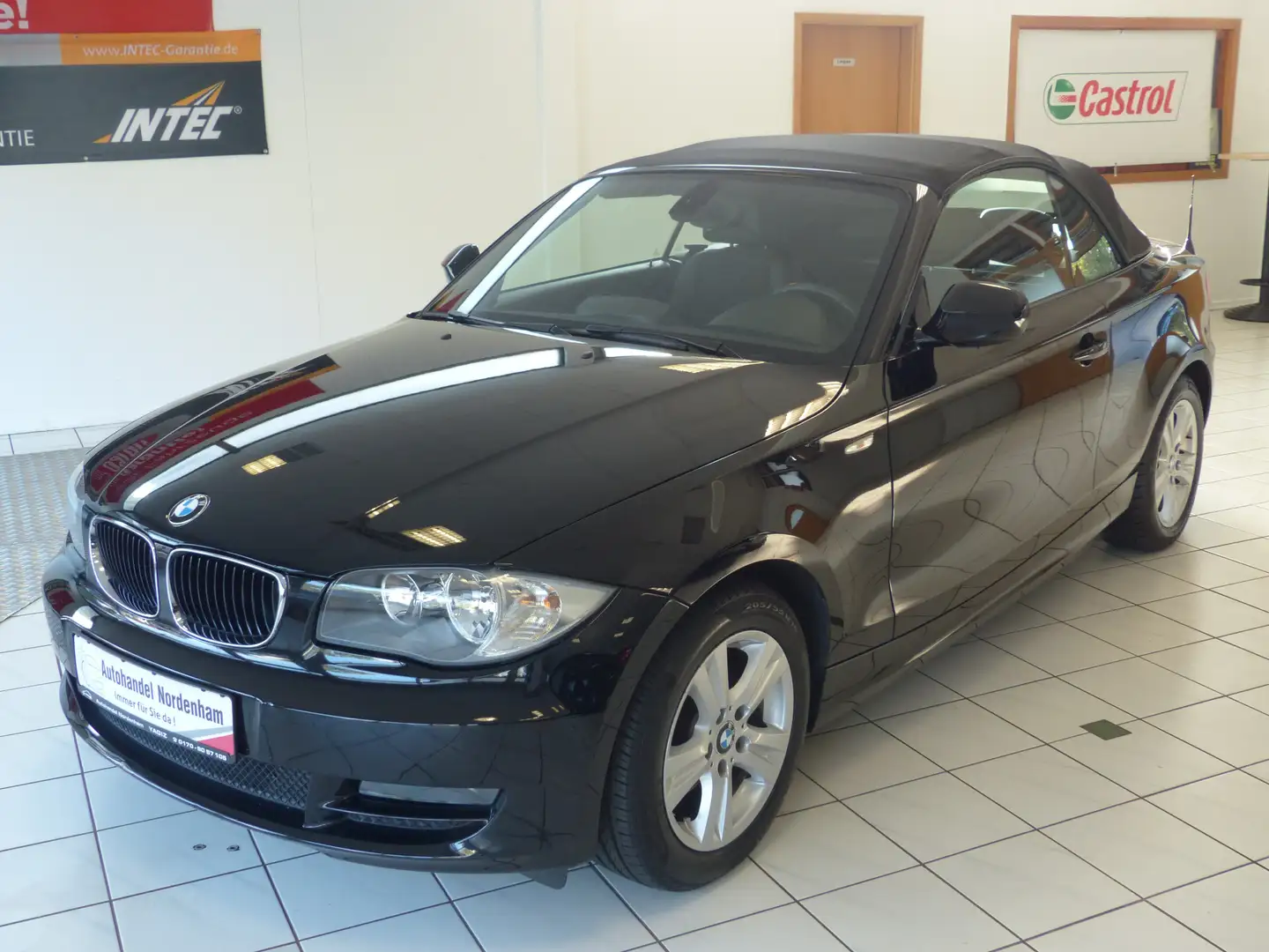 BMW 118 118d Cabrio*6 GANG*NAVI*SHZ*TÜV BIS 08/2027* Schwarz - 2