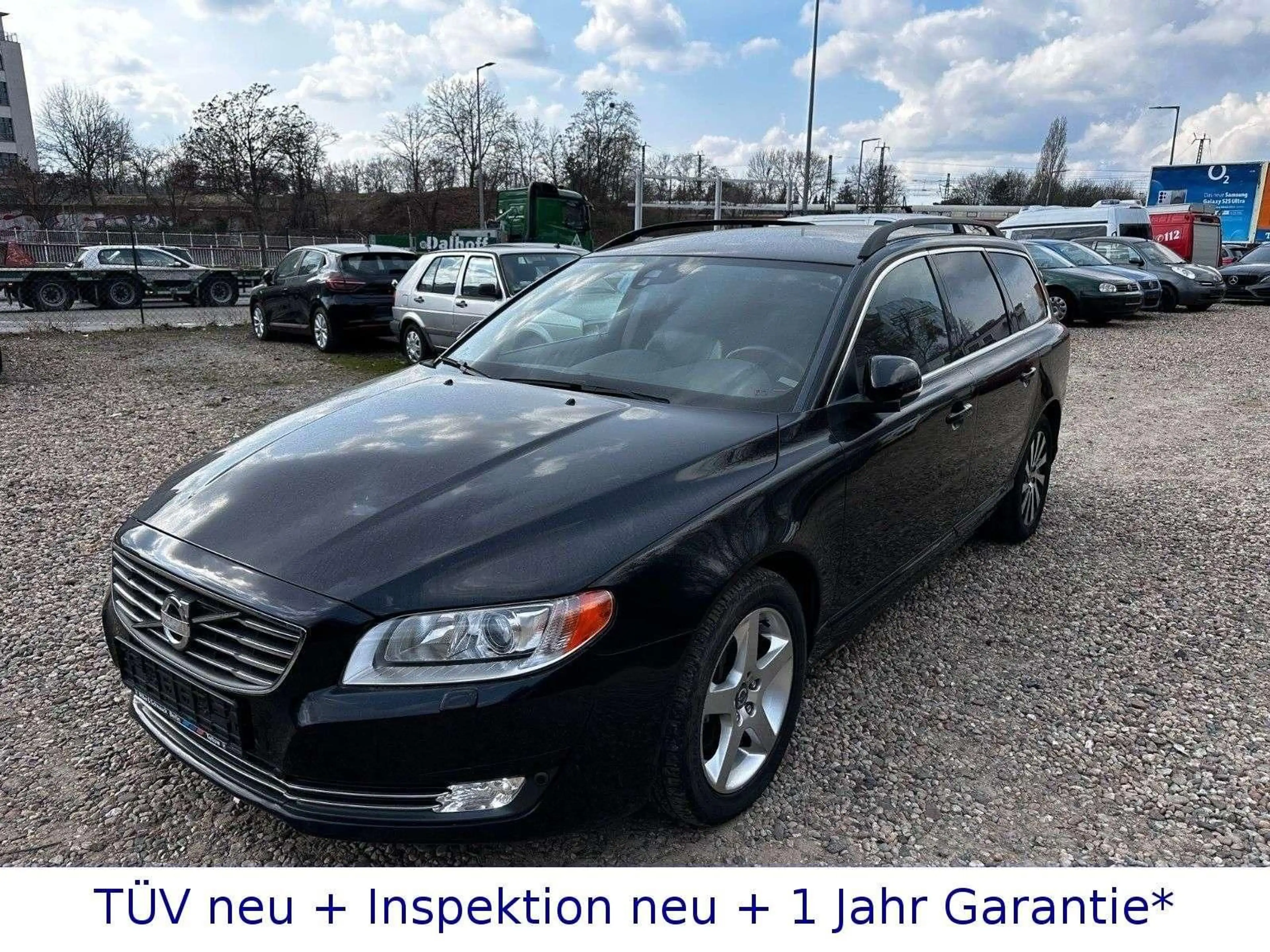 Volvo V70 2,4 D5 + Autom + Xenon + Navi + Leder + PDC