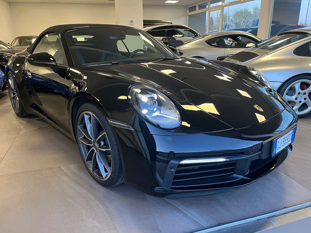 Porsche 992 911 CARRERA CABRIO 385 CV IVA ESPOSTA TOTALE!!
