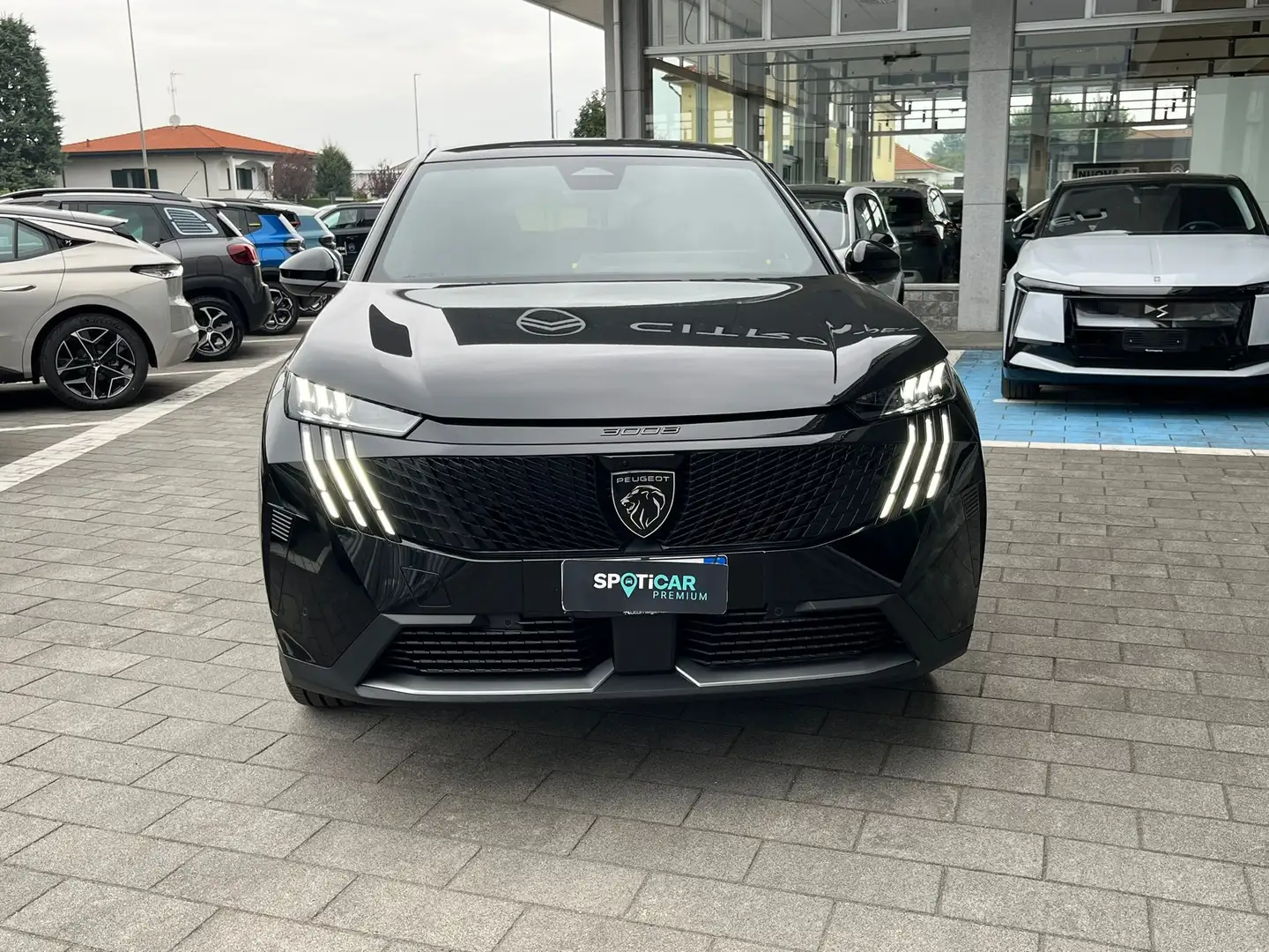 Peugeot 3008 Nuovo 3008 1.2 Hybrid 145cv DCS6 GT KM0 Nero - 2