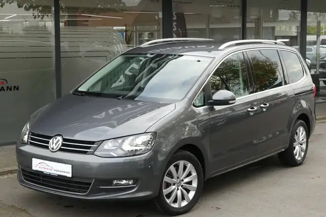 Volkswagen Sharan view 2