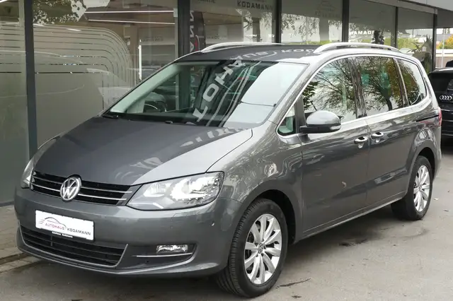 Volkswagen Sharan view 4
