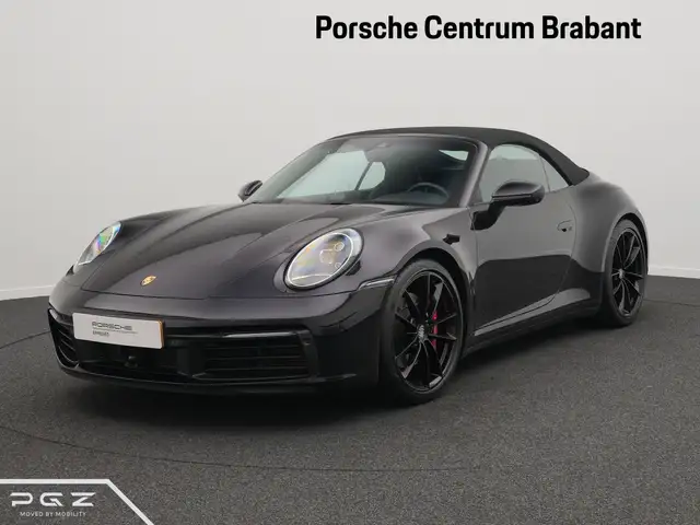 Porsche 992 Carrera 4S Cabriolet