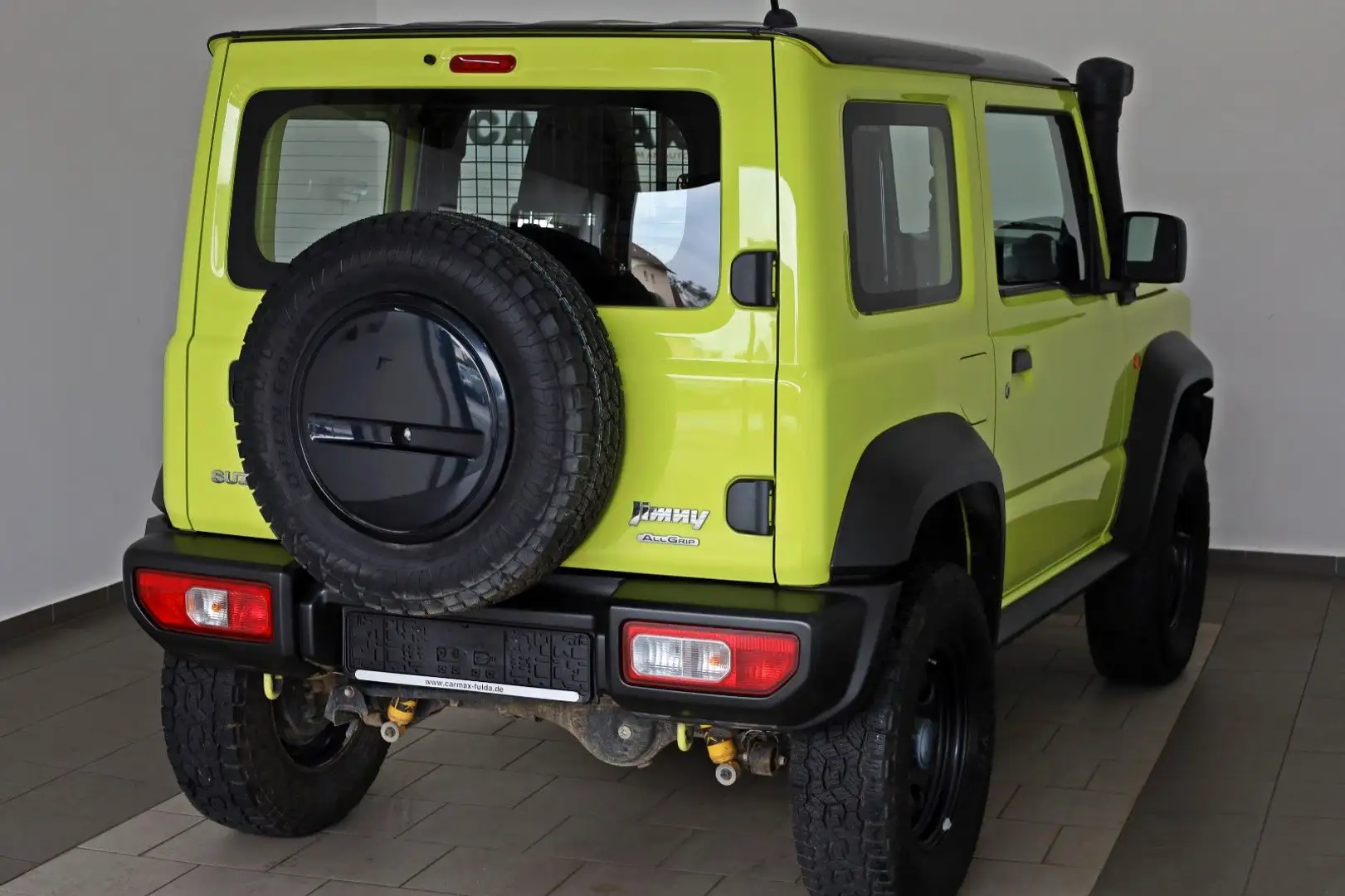 Suzuki Jimny Comfort AllGripNFZ,Front+Heckwinde,Snorkel Grün - 2