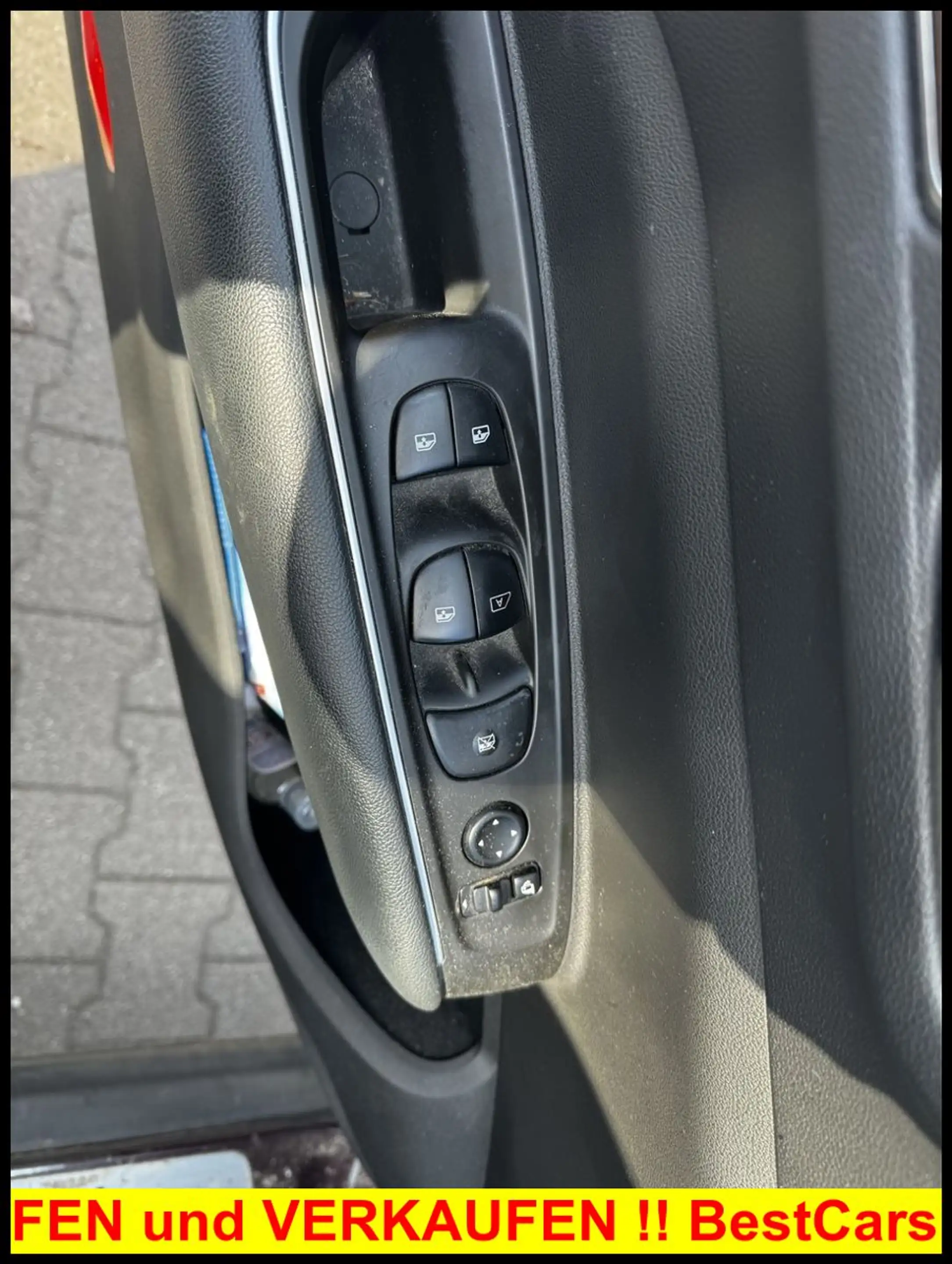 Renault Koleos Initiale 4x4 Navi Szhz Automatik Keyless Initiale — photo 11