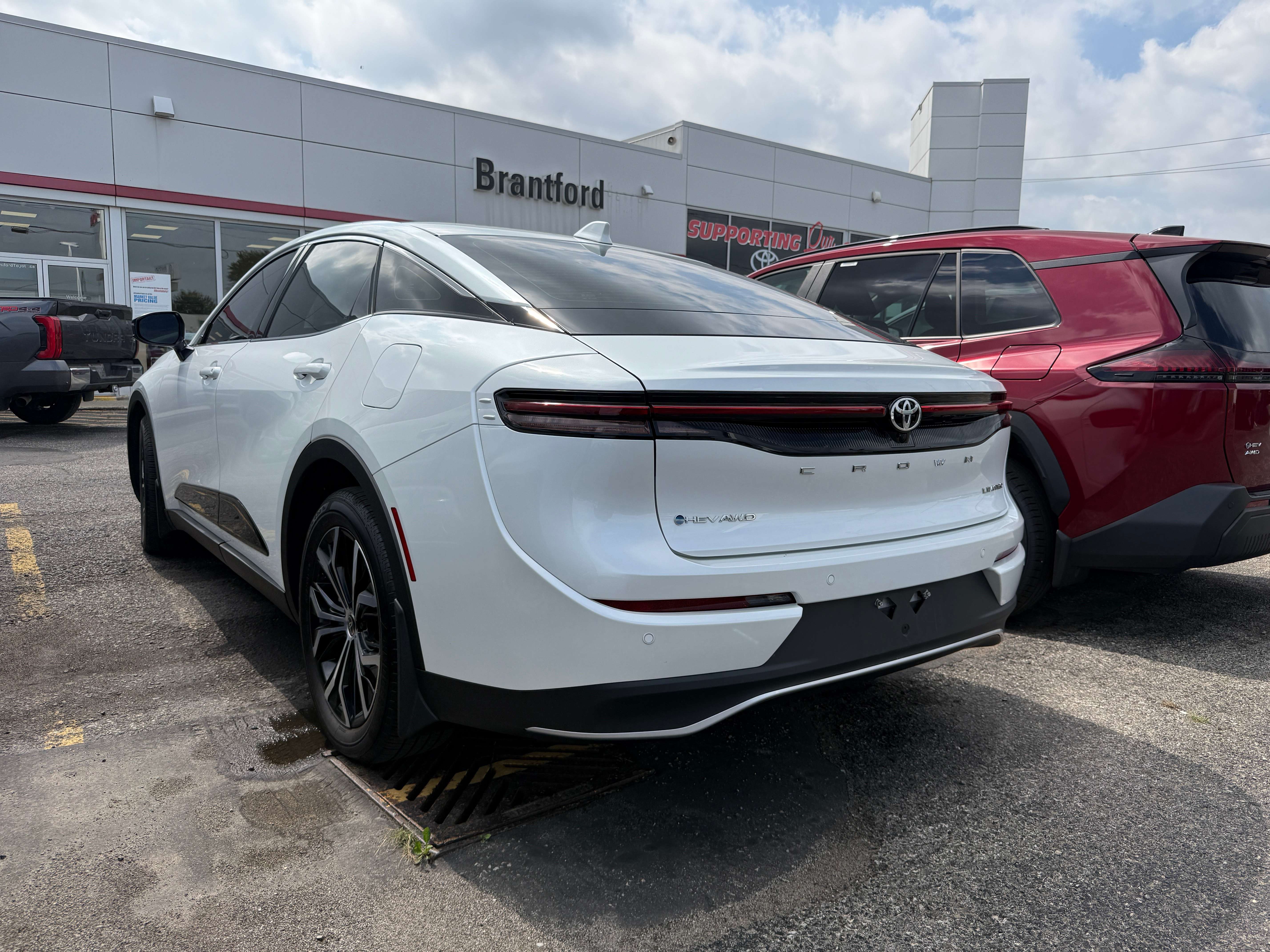 2026 Toyota Crown DEMO Limited — снимка 1