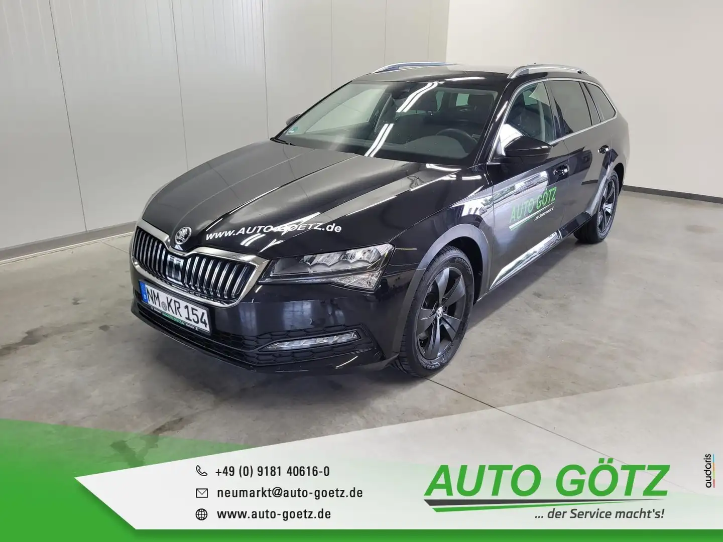 Skoda Superb Combi Ambition DSG AHK-Vorb.*Navi*LED*ACC*Kamera*e Schwarz - 1