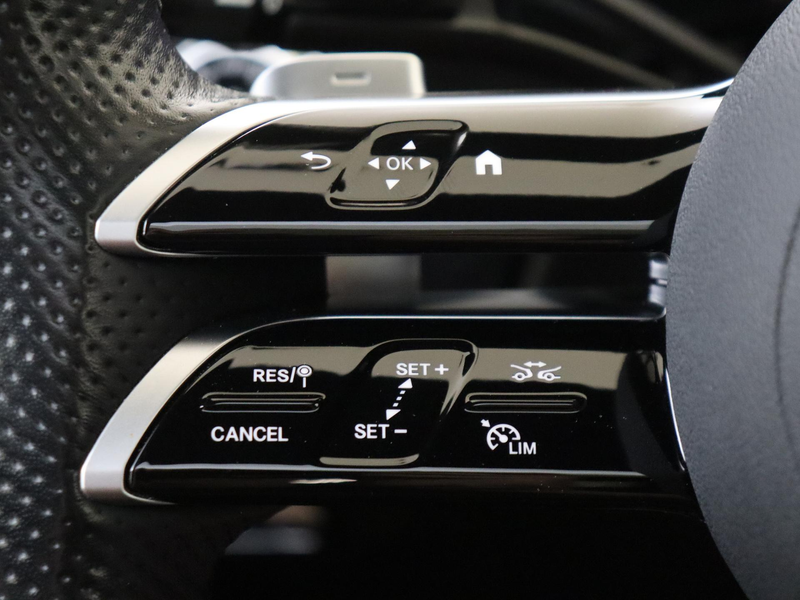 Mercedes-Benz E 300 Estate e Sport Edition / Superscreen / Trekhaak / — photo 13