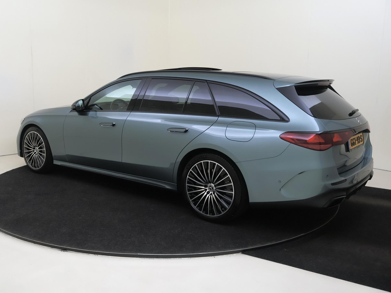 Mercedes-Benz E 300 Estate e Sport Edition / Superscreen / Trekhaak / — photo 3