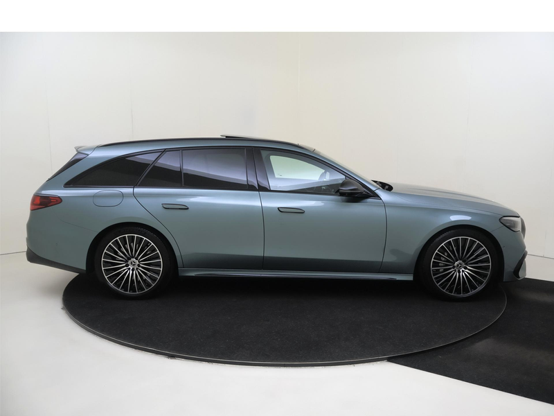 Mercedes-Benz E 300 Estate e Sport Edition / Superscreen / Trekhaak / — photo 9