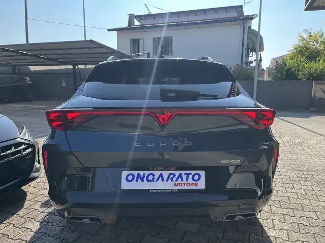 Cupra Formentor view 6
