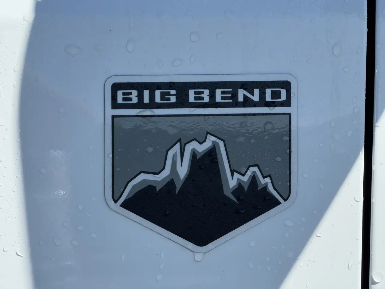 Ford Bronco снимка Ford Bronco