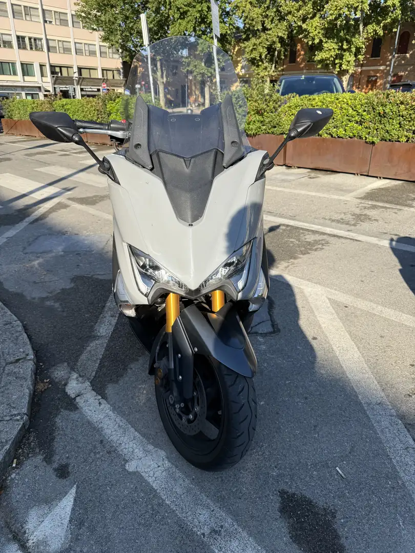 Yamaha TMAX 530 - 1