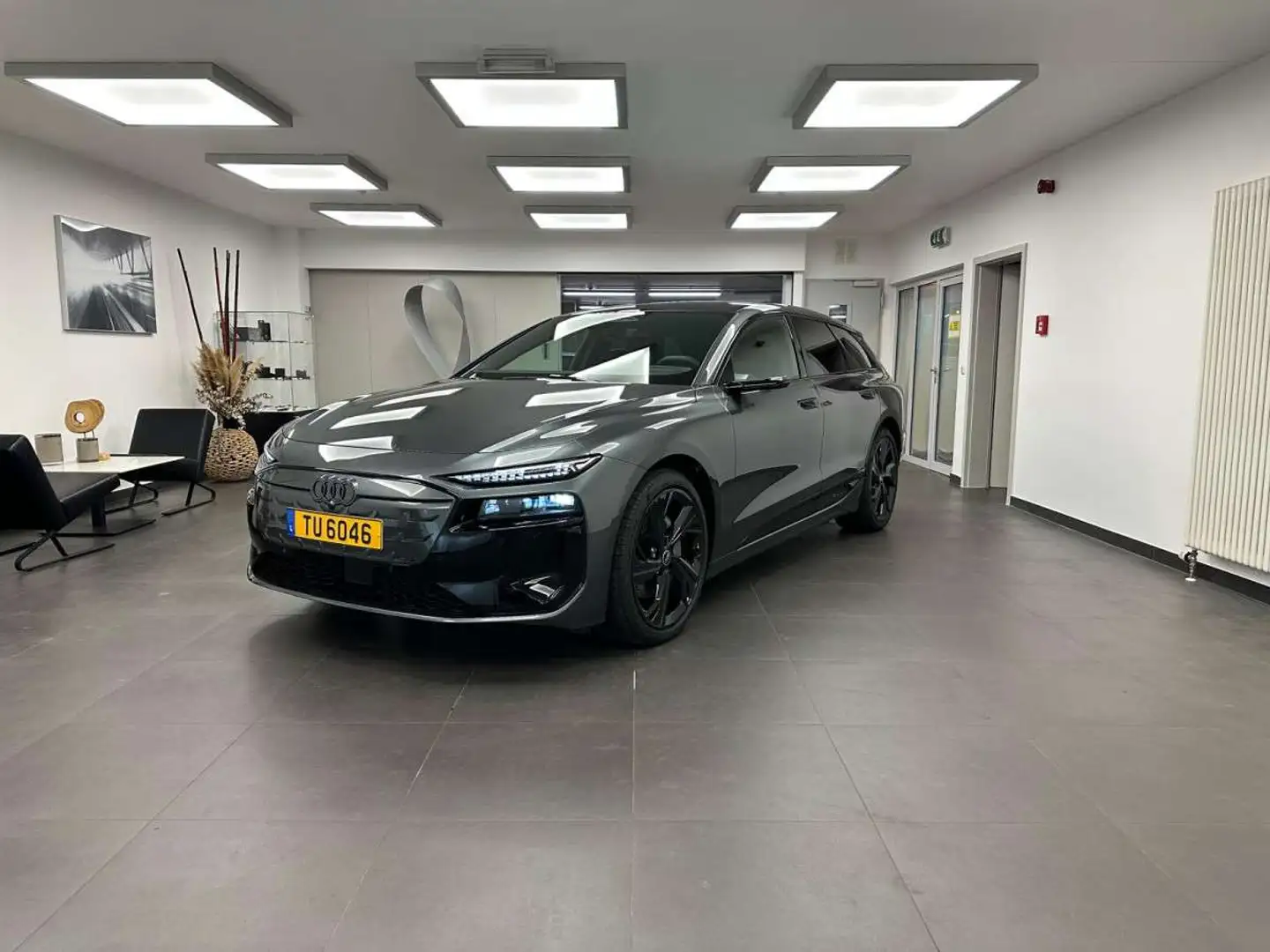Audi A6 e-tron Avant e-tron performance 270 (367) kW (c Grey - 1