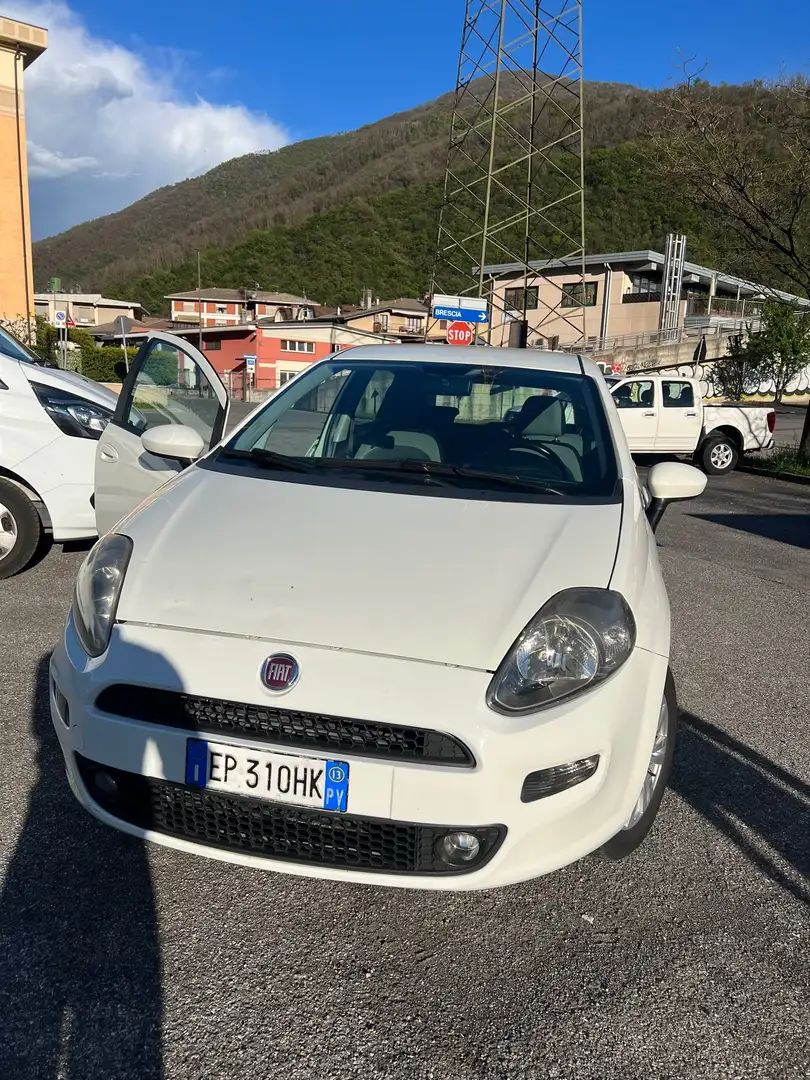 Fiat Grande Punto 5p 1.4 Actual s&s 77cv Bianco - 1