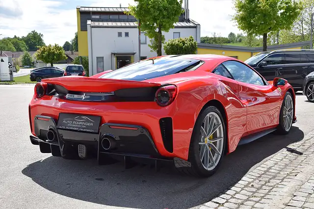 Ferrari 488 GTB Pista *Lift*Kamera*Racingstripe* Ansicht 3