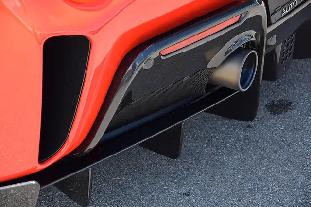 Ferrari 488 GTB Pista *Lift*Kamera*Racingstripe* Ansicht 19
