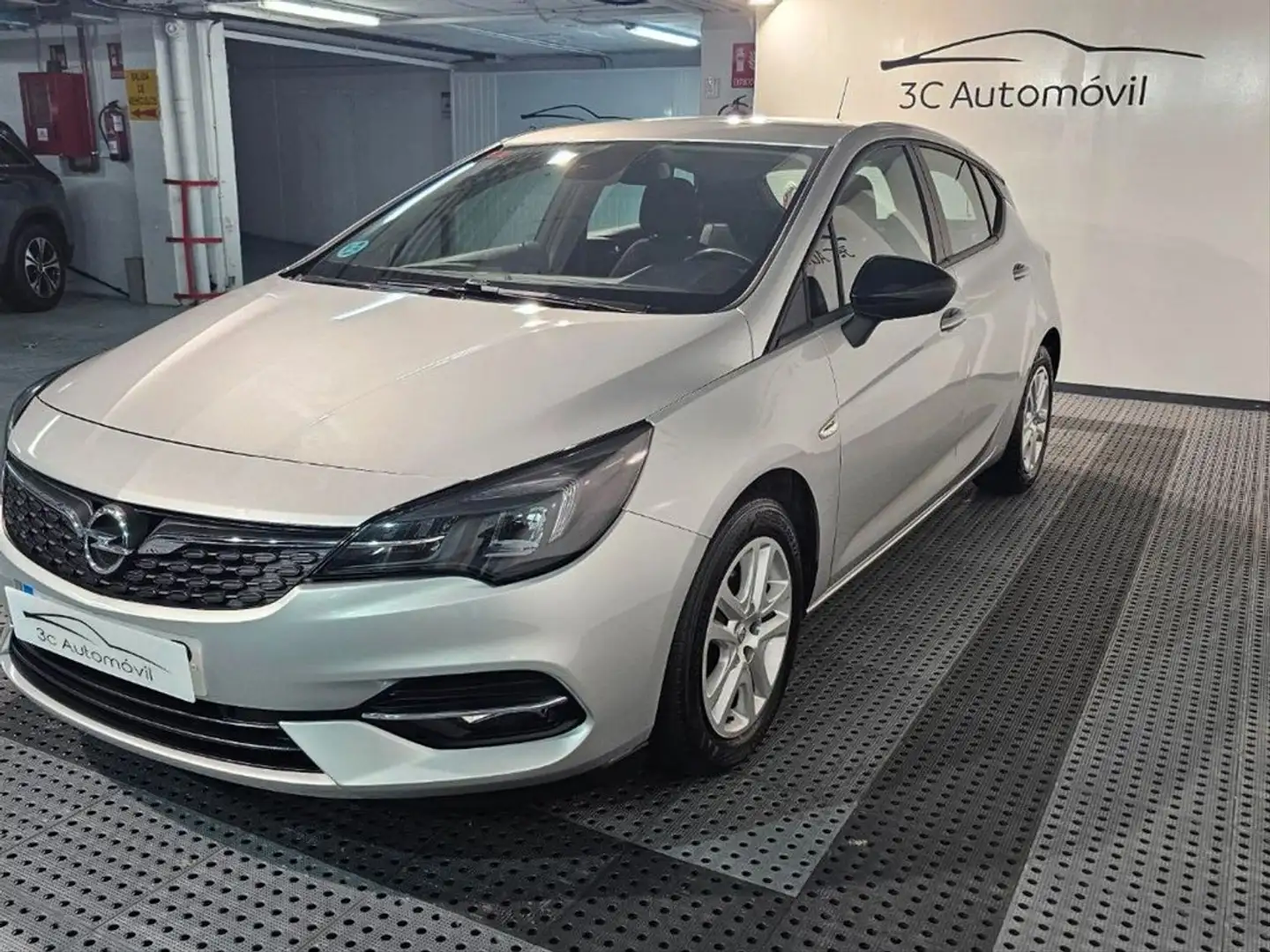 Opel Astra 1.5D DVC 77kW 105CV Edition Gris - 2