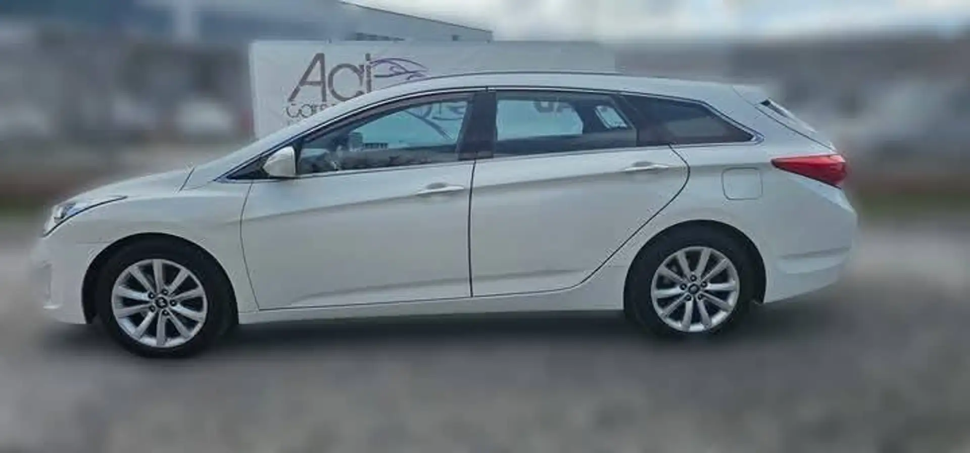 Hyundai i40 i40 I 2012 Wagon Wagon 1.7 crdi Style 136cv - 2