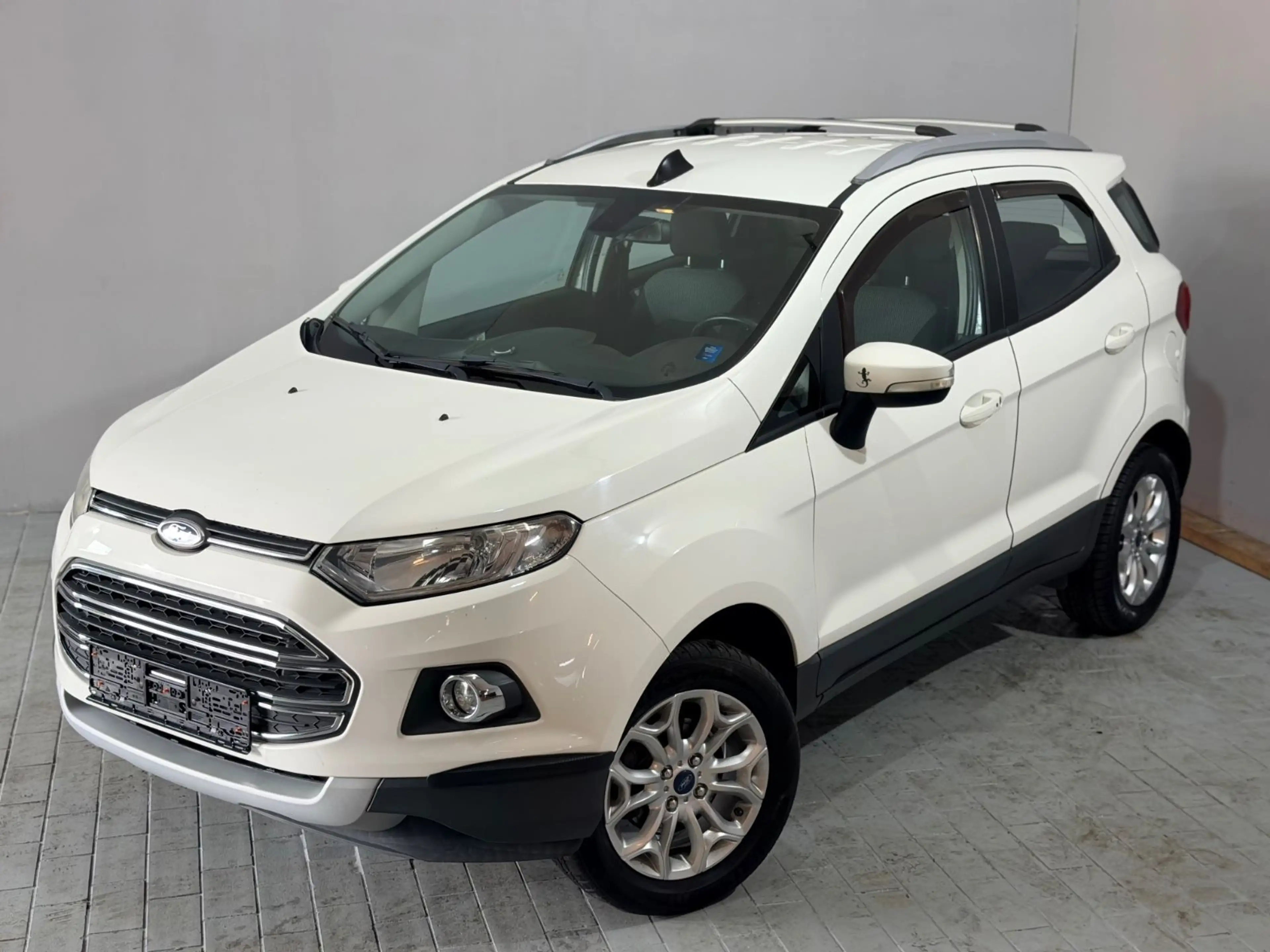 Ford EcoSport Titanium — photo 3