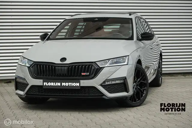 Skoda Octavia 1.4 TSI RS iV PHEV Business | Pano | HUD | Massage