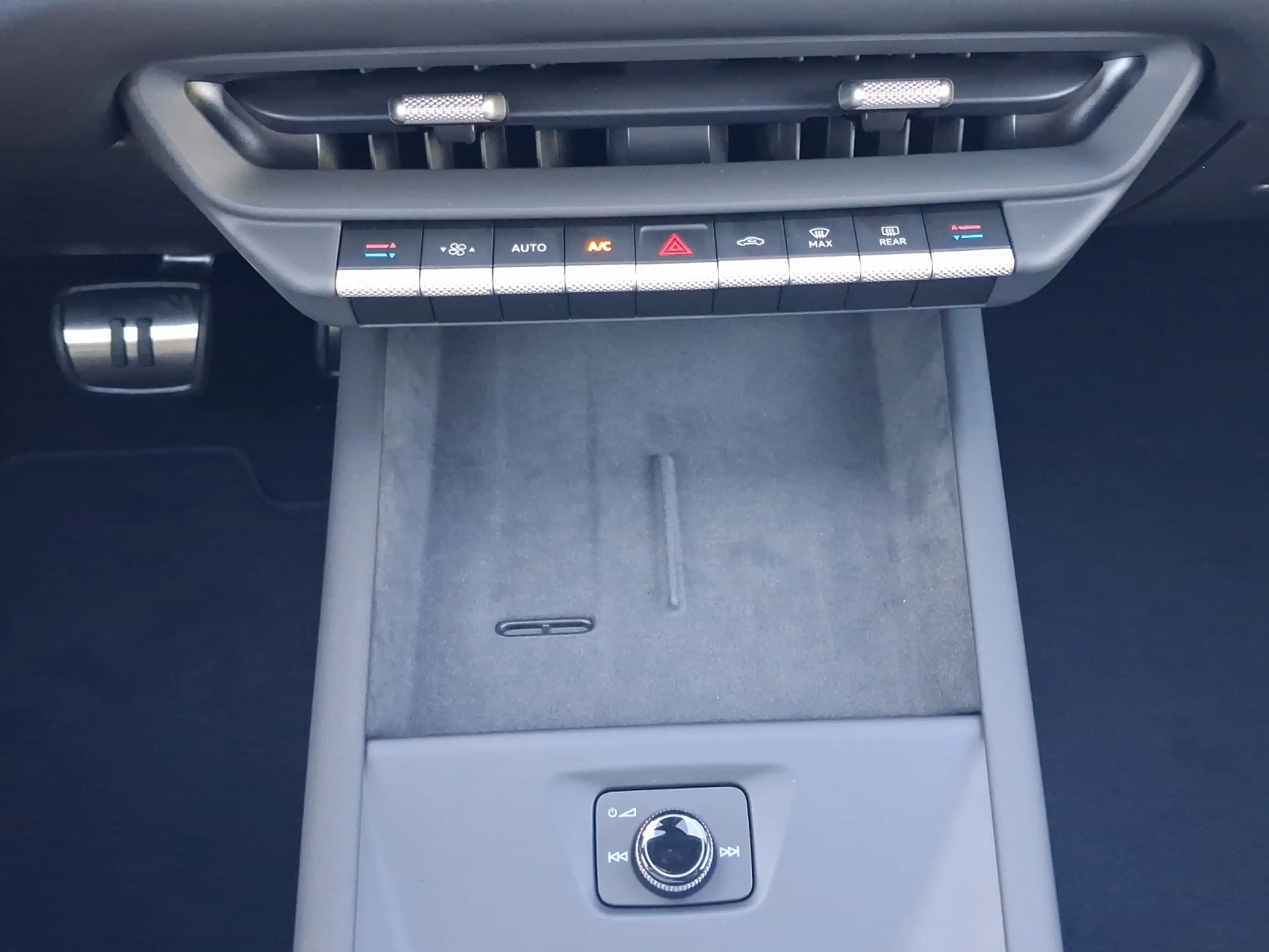 Volkswagen ID.3 Neo Style 140 kW (190 PS) 58 kWh 1-Gang-Automat... — photo 15