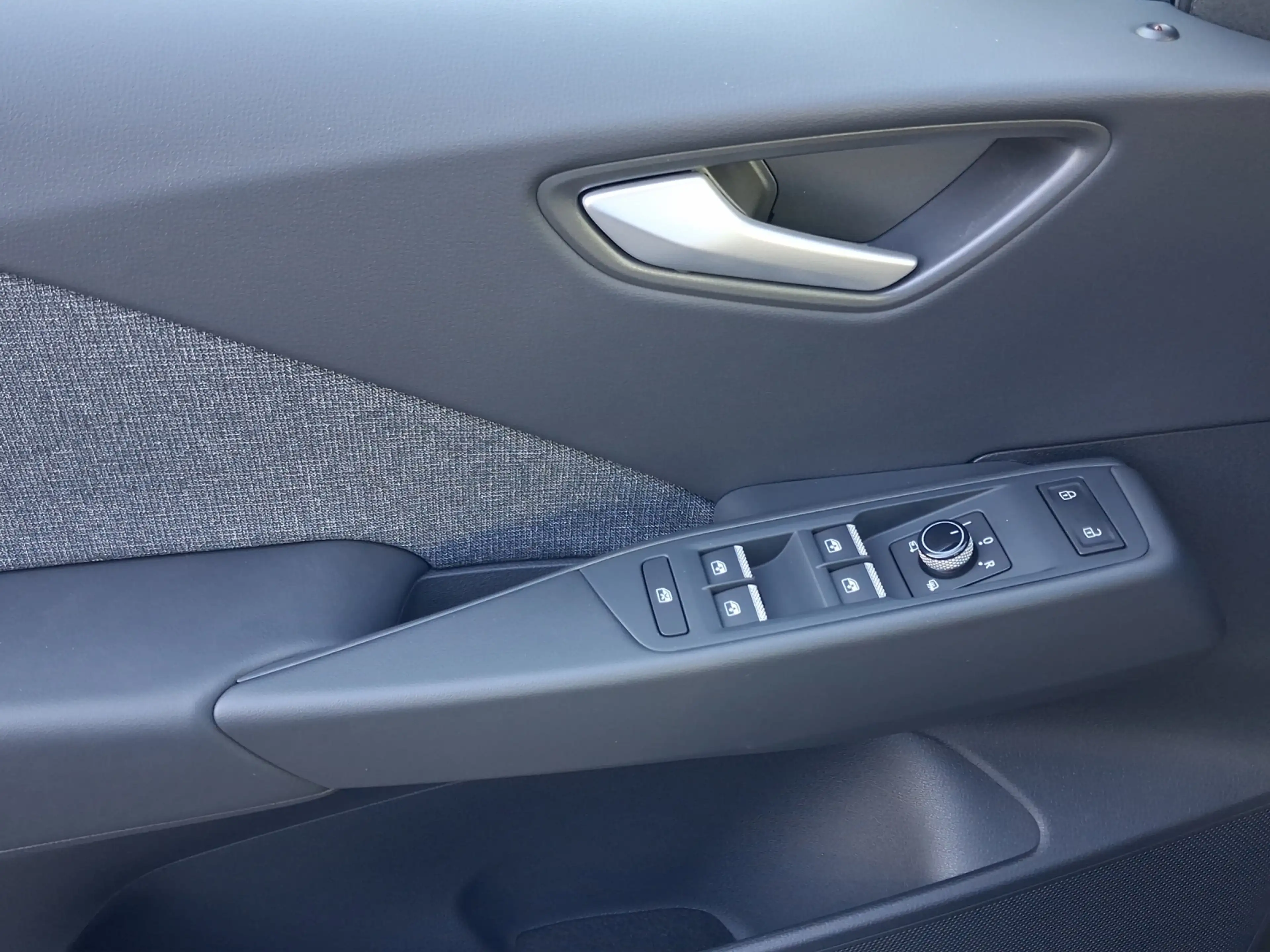 Volkswagen ID.3 Neo Style 140 kW (190 PS) 58 kWh 1-Gang-Automat... — photo 14