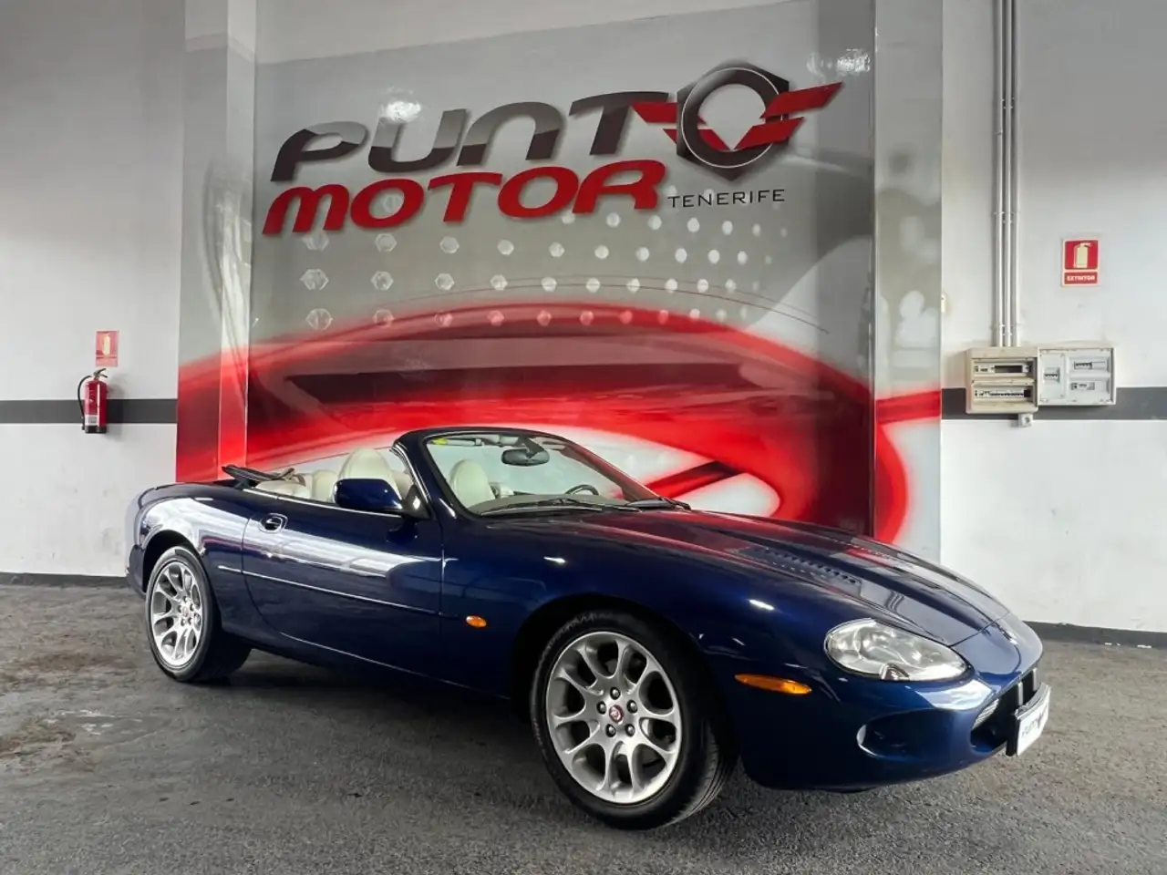 Jaguar XKR Convertible 4.0 Aut., foto 5