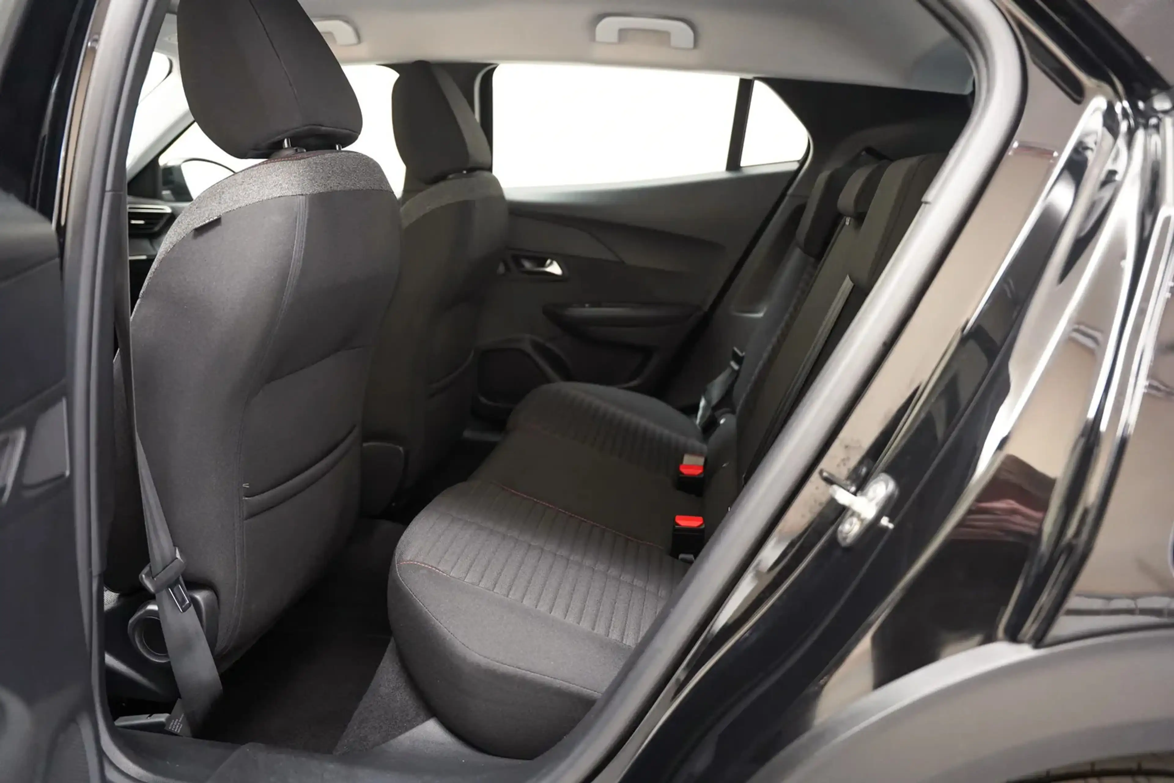 Peugeot 2008 1.2 PureTech Active [ Trekhaak Navi Apple/Android — photo 11