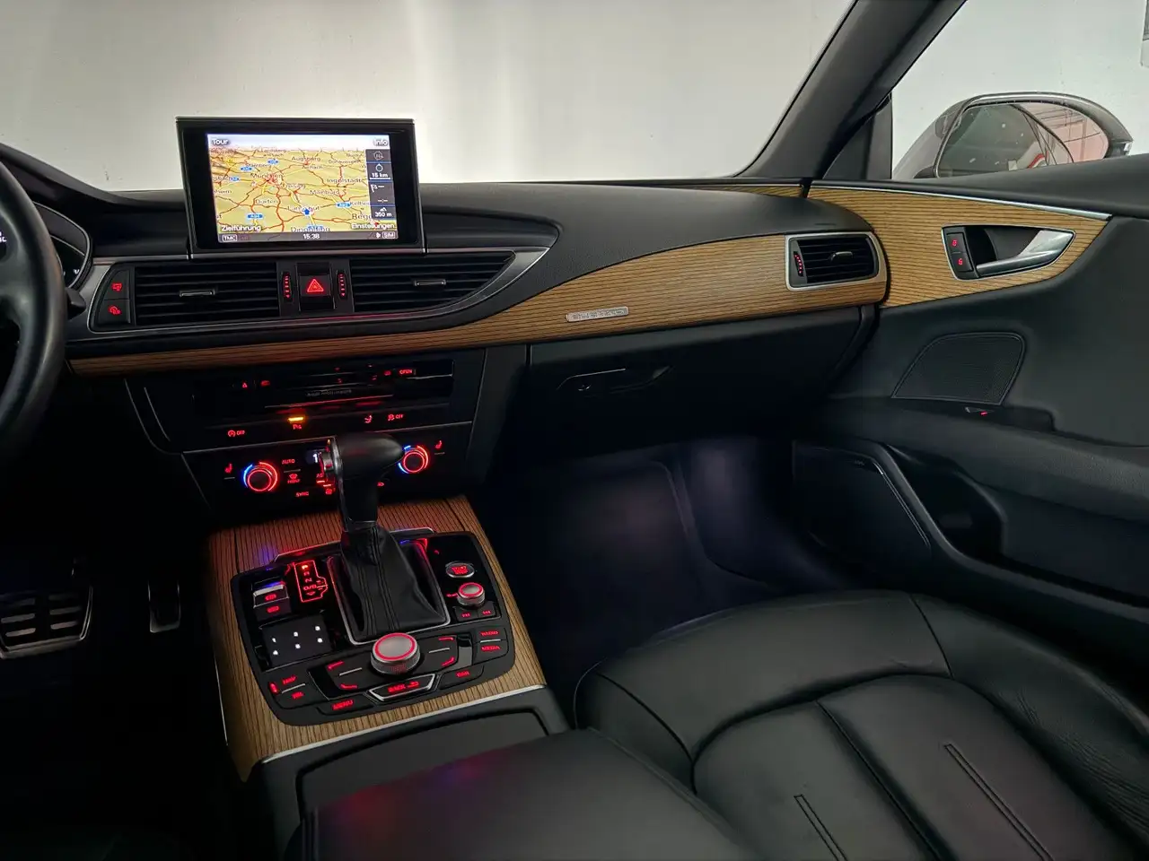 AUDI A7 SPORTBACK 3.0 V6 TDI 245ch QUATTRO S TRONIC - CUIR VALCONA - BOSE - GPS MMI TOUCH - CAMÉRAS AVANT/ARRIÈRE - JANTES 20"
