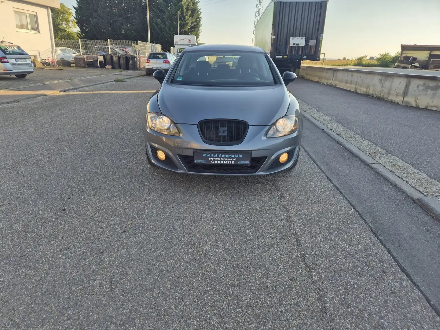 SEAT Leon Reference Copa Ecomotive Gris - 2